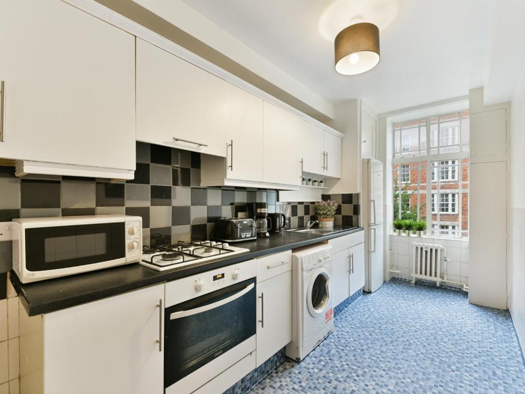 Cs Hyde Park Apartment *